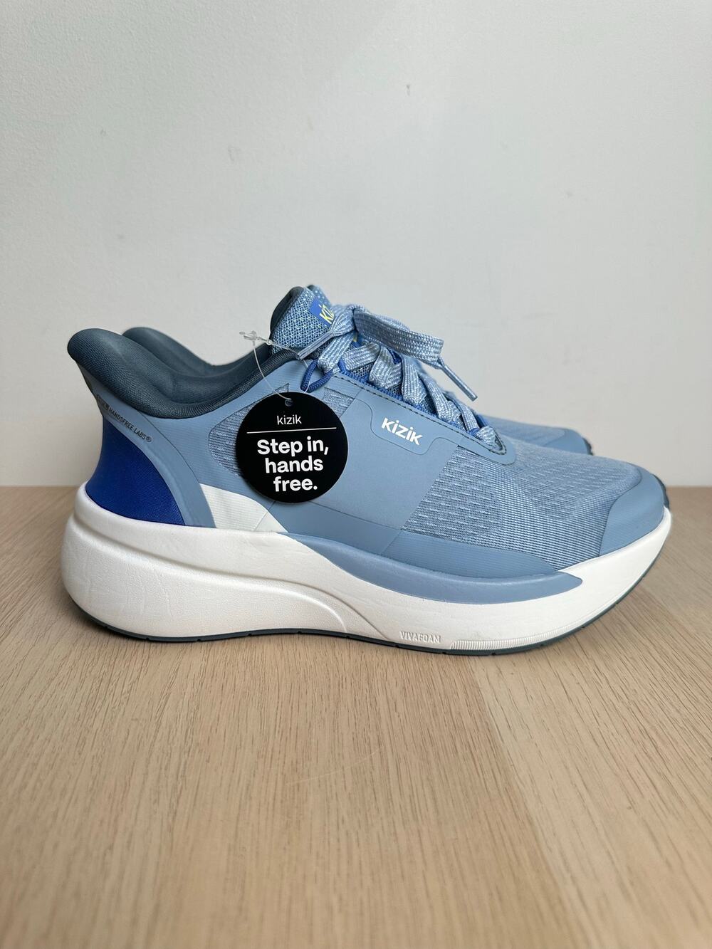 Kizik Women's Freedom Run Hands Free Blue Sneaker - Size 9 - New